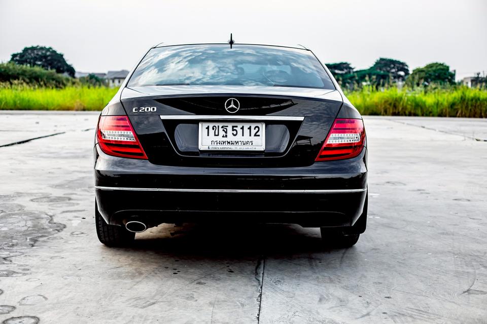 Benz C200 CGI Saloon สีดำ ปี 2011 มือเดียวป้ายแดง 7