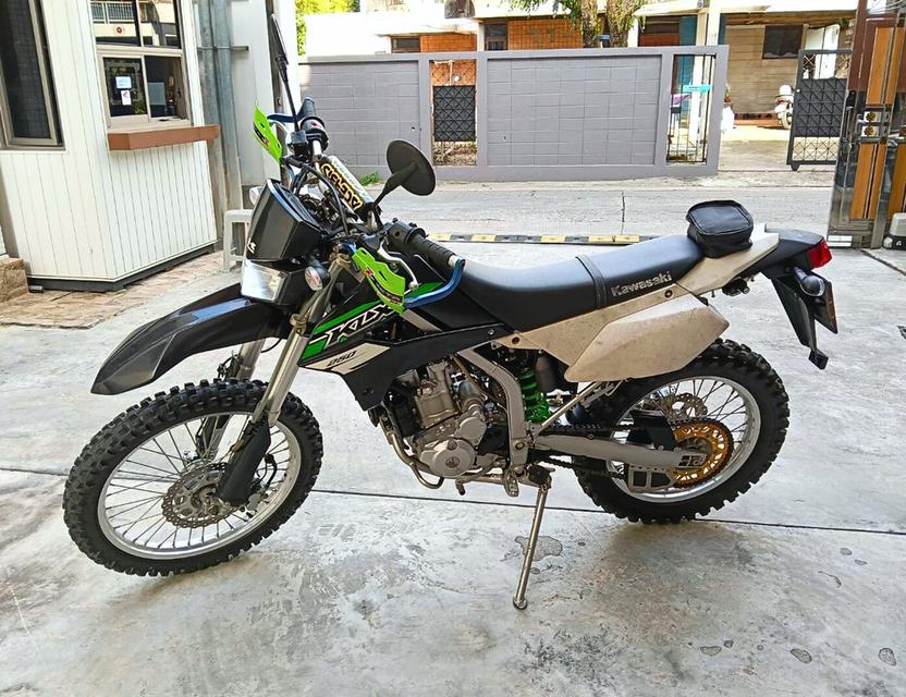 Kawasaki KLX 250 2
