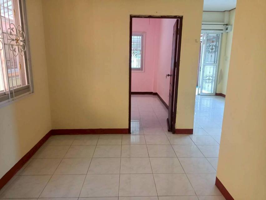 บ้านอารีน่า มหานคร ซอยเชื่อมสัมพันธ์ 23 ถนนสุวินทวงศ์ แขวงโคกแฝด เขตหนองจอก กรุงเทพมหานคร 8