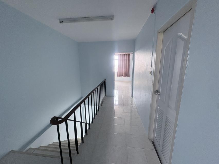 อาคารพาณิชย์ 3ชั้น 3 ห้องนอน 14