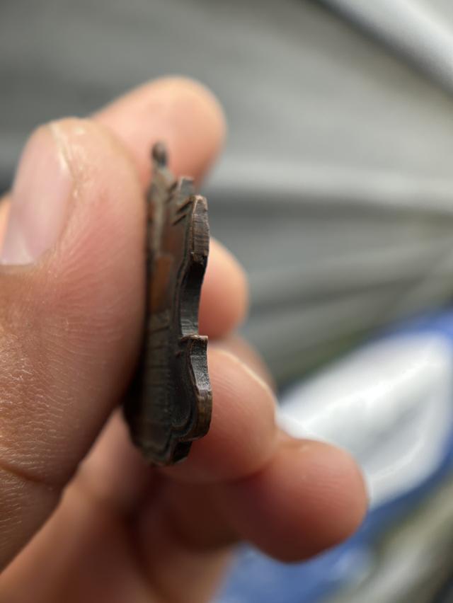 หลวงพ่อโชคชัยวัดโนนขวางรุ่น2 มีเม็ดผด