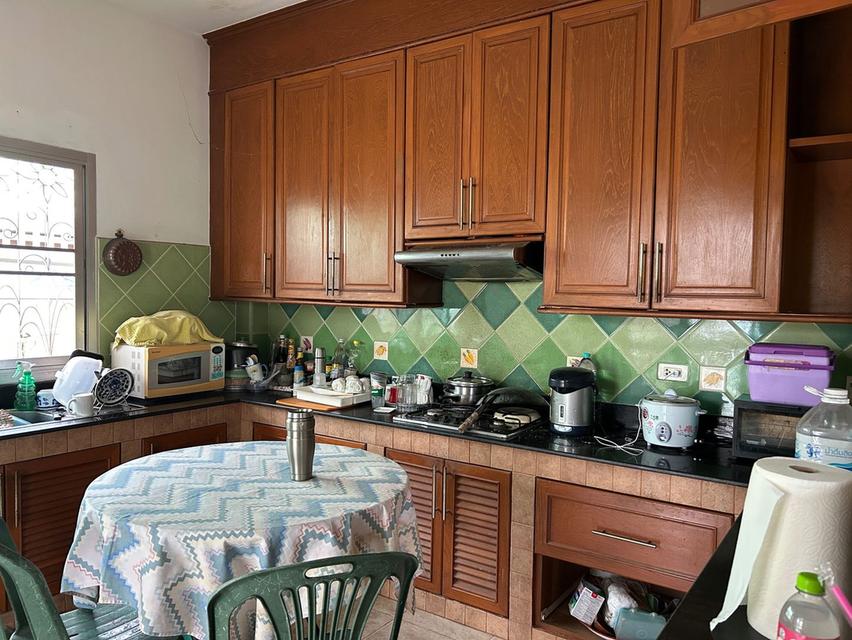 บ้านเดี่ยวหมู่บ้านชาลิตา 2 บางละมุง ชลบุรี เนือ้ที่ 142 ตรว. 9