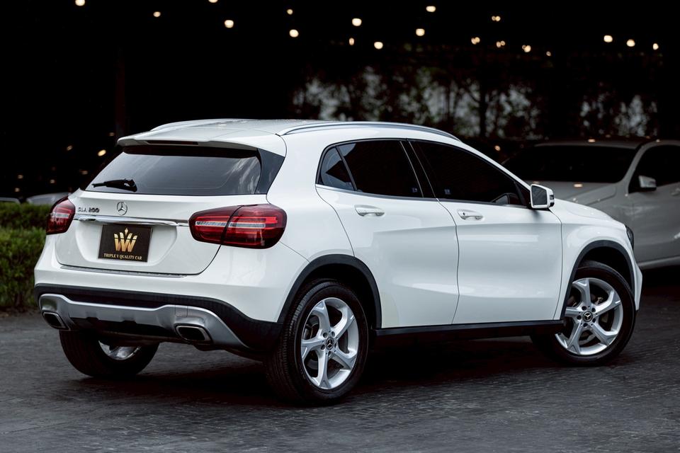 รหัสรถ TPV53 🎊 Mercedes Benz GLA200 🎊 2017