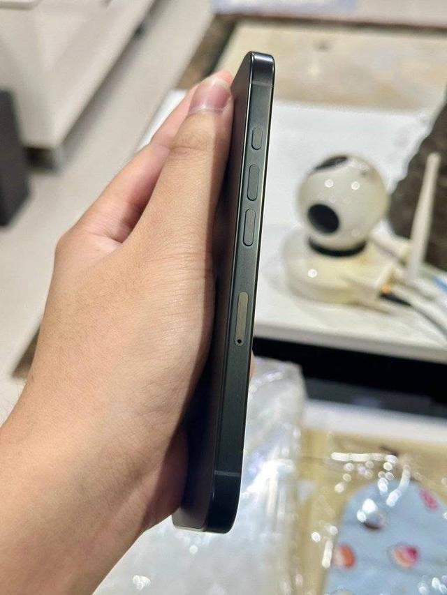 ขายด่วน iPhone 16 Pro 128GB สีดำ 2