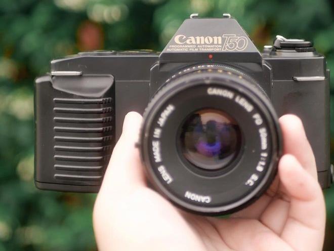 Canon T50 1