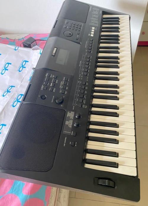 คีย์บอร์ด Yamaha PSR E453