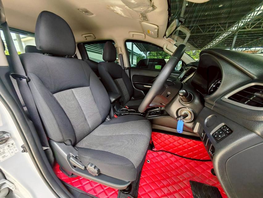 MITSUBISHI TRITON PLUS 2.4 GLS ปี 2020 8