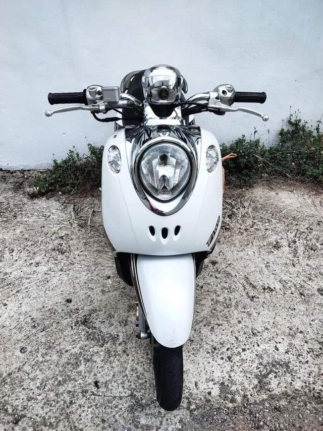 Yamaha Fino สีขาว 3
