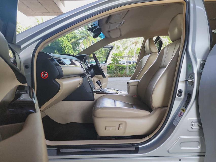 ขายรถ Toyota Camry 2.5 Hybrid ปี 2012 สีเทา เกียร์ออโต้ 10