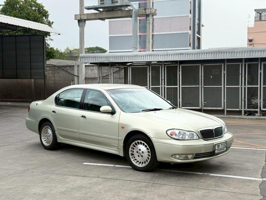  NISSAN CEFIRO 2.0 EXECUTIVE V6 TOP 2002 A33 สีน้ำตาล