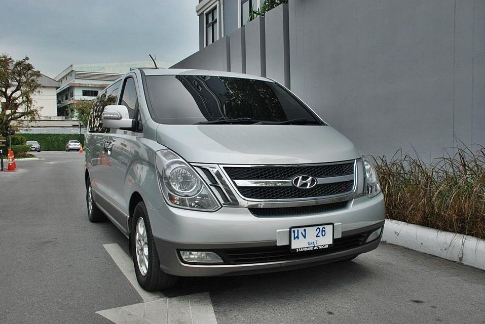 2010 จด 2011 Hyundai H-1 2.5 Deluxe รถยนต์ 11 ที่นั่ง รถครอบครัว ราคาน่ารัก 5