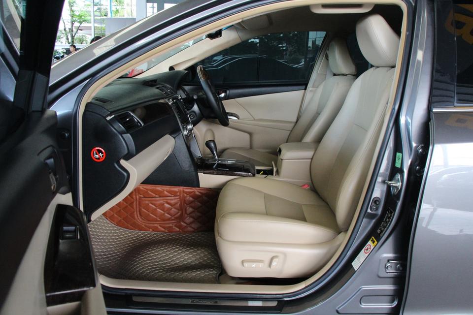รหัสรถ TKG9733 TOYOTA CAMRY 2.5 HYBRID PREMIUM ปี 2012   13