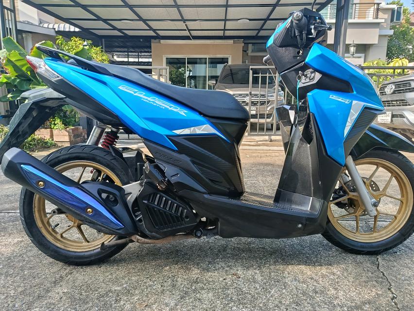 Click 125i 8