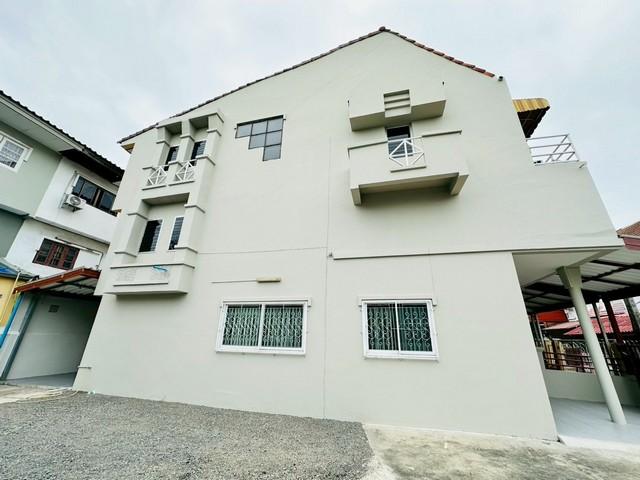 P550 ให้เช่า ขาย ทาวน์โฮม หมู่บ้าน เกษราคลาสสิคโฮม ซอยสวนสยาม ซอยเสรีไทย 81/2  4