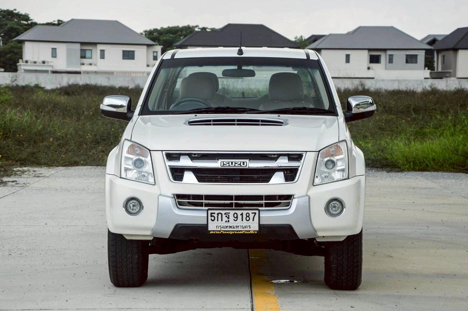 Isuzu Dmax Cab4 Hi-Lander 3.0 Super Platinum AT ปี 2010