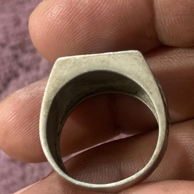 แหวนเก่าหลวงพ่อรวย ปี2558 รูปที่ 4