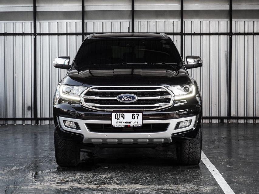 Ford Everest 2.0 Titanium + หลังคาแก้ว ปี 2019 สีดำ 2