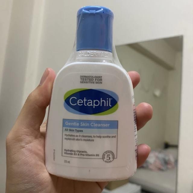 โฟมล้างหน้า Cetaphil 