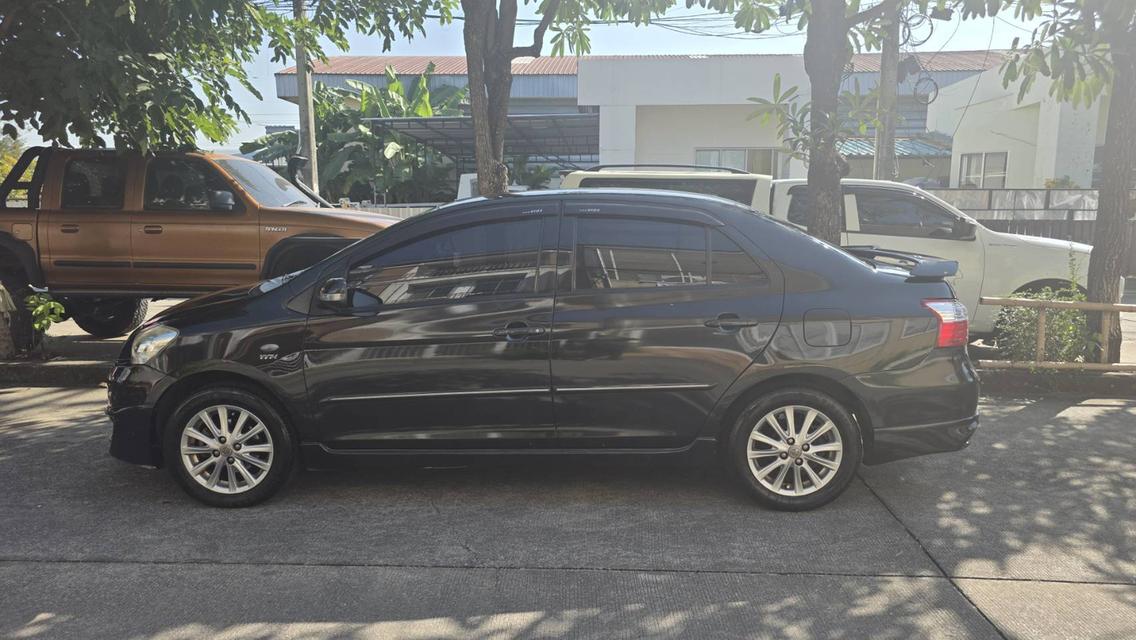 TOYOTA VIOS 1.5 รุ่น E ปี 11 เกียร์ออโต้ ติดแก๊ส LPG