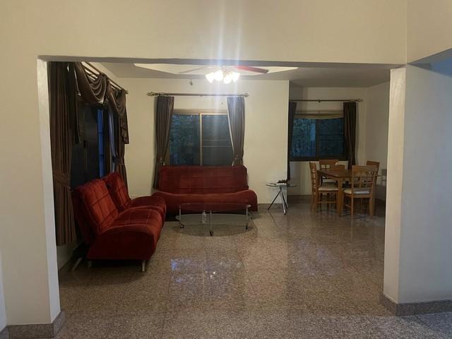 ปล่อยเช่า บ้านเดี่ยว 2 ชั้น! ทำเลดี เดินทางง่าย หมู่บ้านสวนรุ่งโรจน์พัทยา-นาเกลือ 4