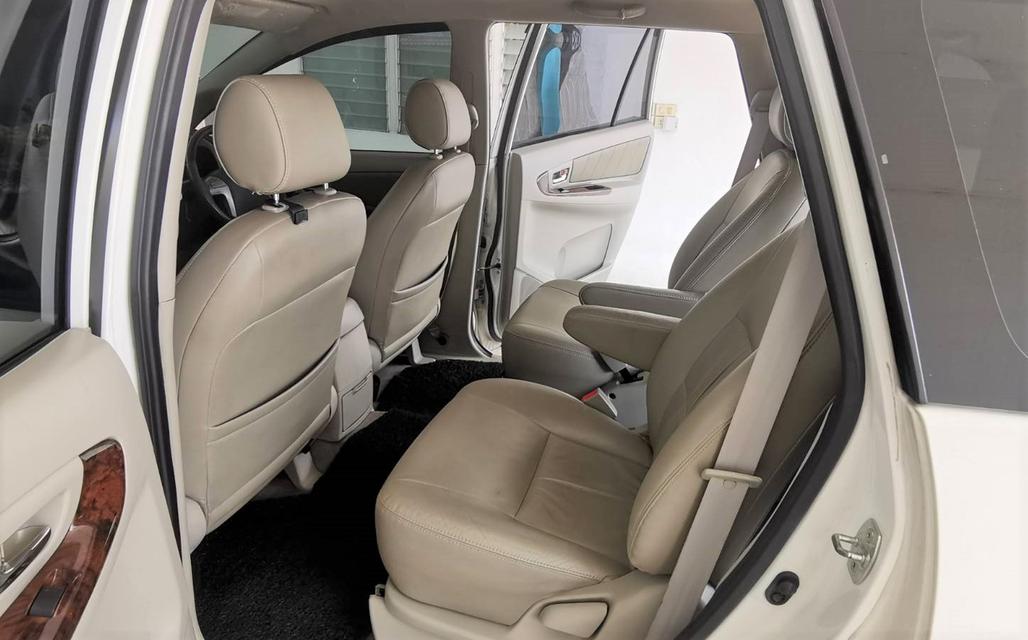 Toyota Innova  2.0 V  ปี 2012 รูปที่ 12