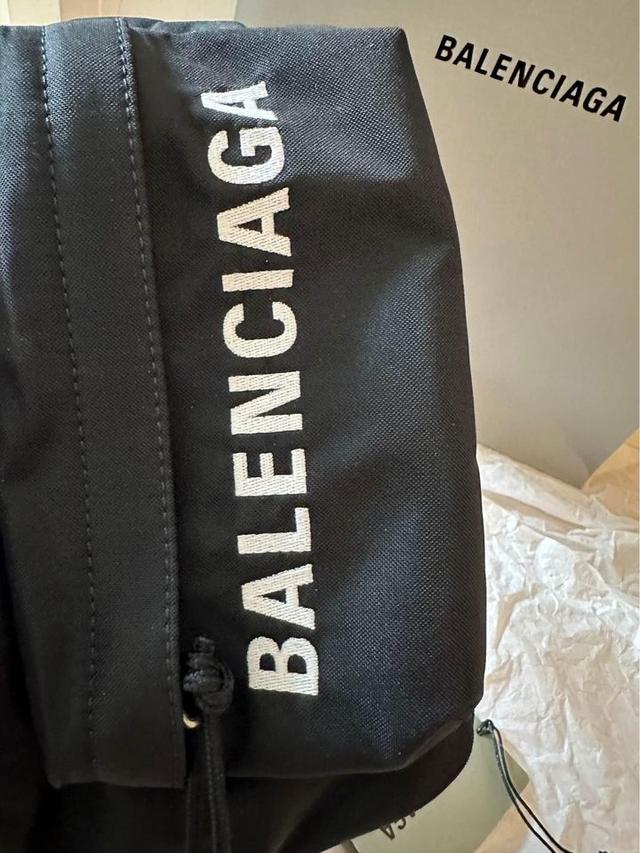 ส่งต่อกระเป๋า Balenciaga รุ่นยอดนิยม 3