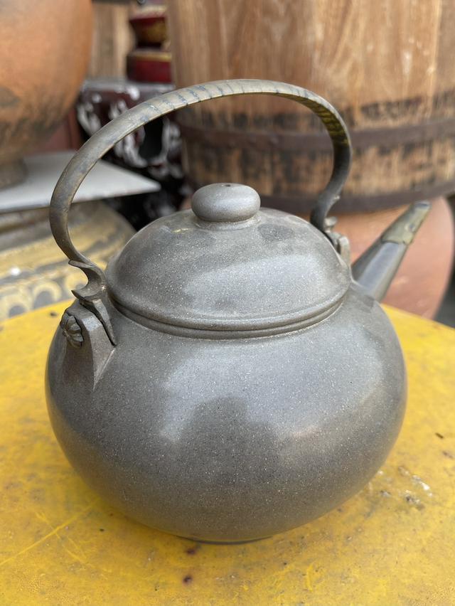 ปั้นชาอี๋ซิง Yixing teapot ผิวขัดมัน สีดำ ใบใหญ่ ป้านชาเก่า กาน้ำชาดินเผาโบราณ 6