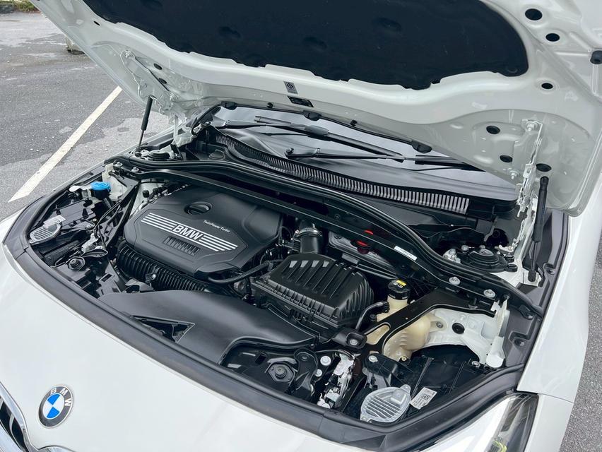 BMW 220i Grand Coupe M Sport ปี 2021 จด 2022  6