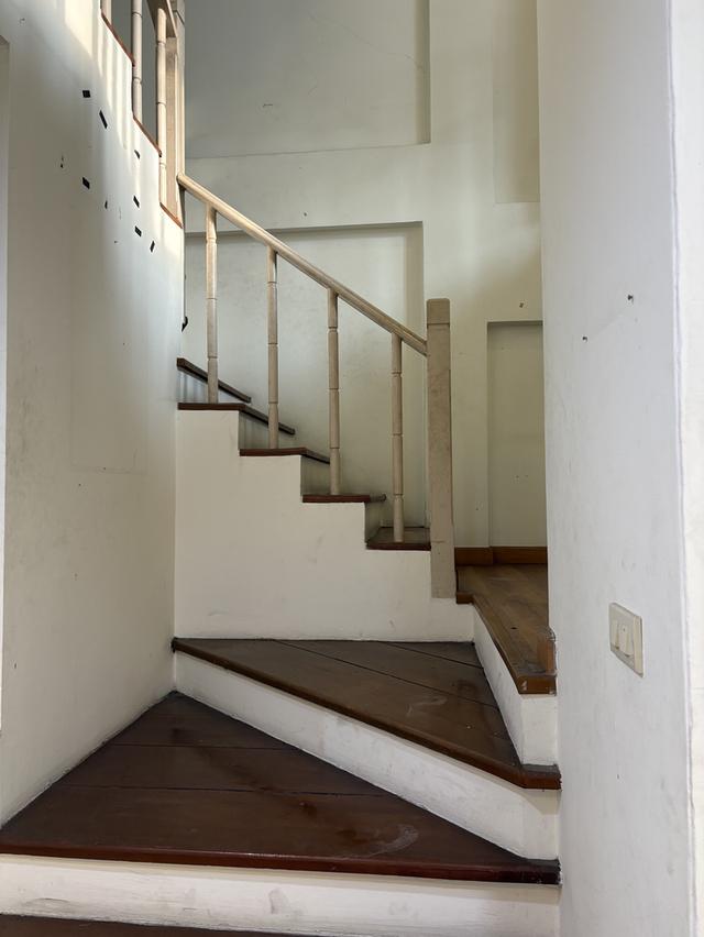 ให้เช่าทาวน์โฮม 3 ชั้น ม.บ้านกลางเมือง โยธินพัฒนา–ลาดพร้าว ใกล้เซ็นทรัลอีสต์วิลล์ เลียบด่วนรามอินทรา 7