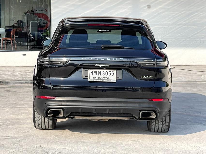 CAYENNE 3.0 HYBRID 3