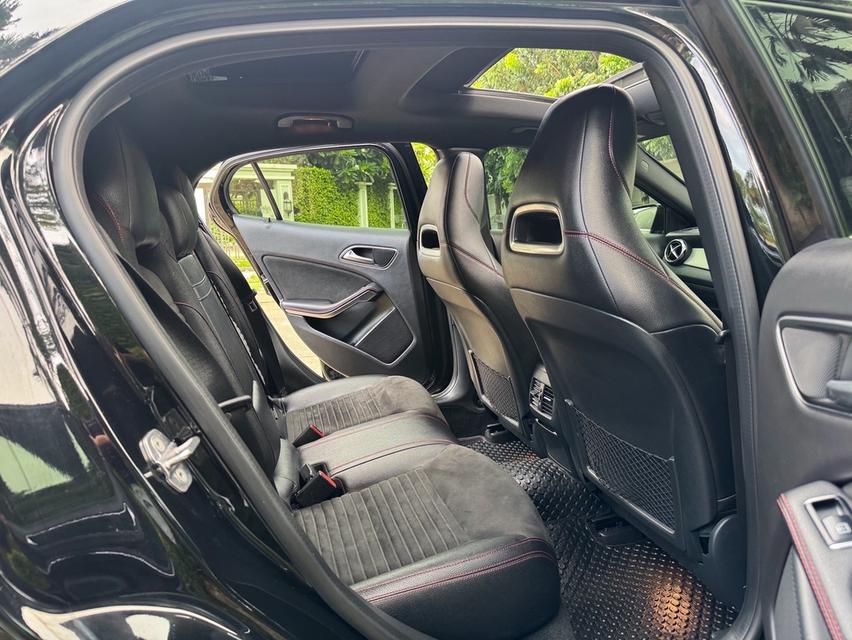 รหัสรถ AVA2211 💚  BENZ GLA250 AMG Dynamic ปี 2018  15