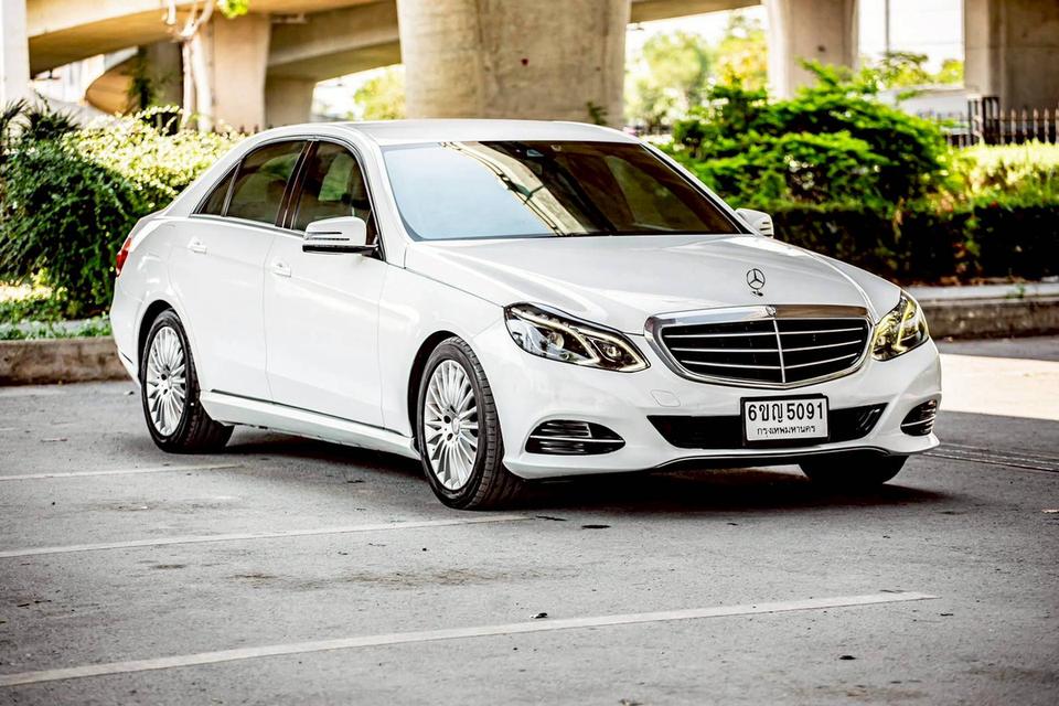 คุ้มๆ Benz E300 AMG  Bluetec ปี 2013 รถสวยมือเดียว ใช้น้อยมาก ประวัติศูนย์ครบ