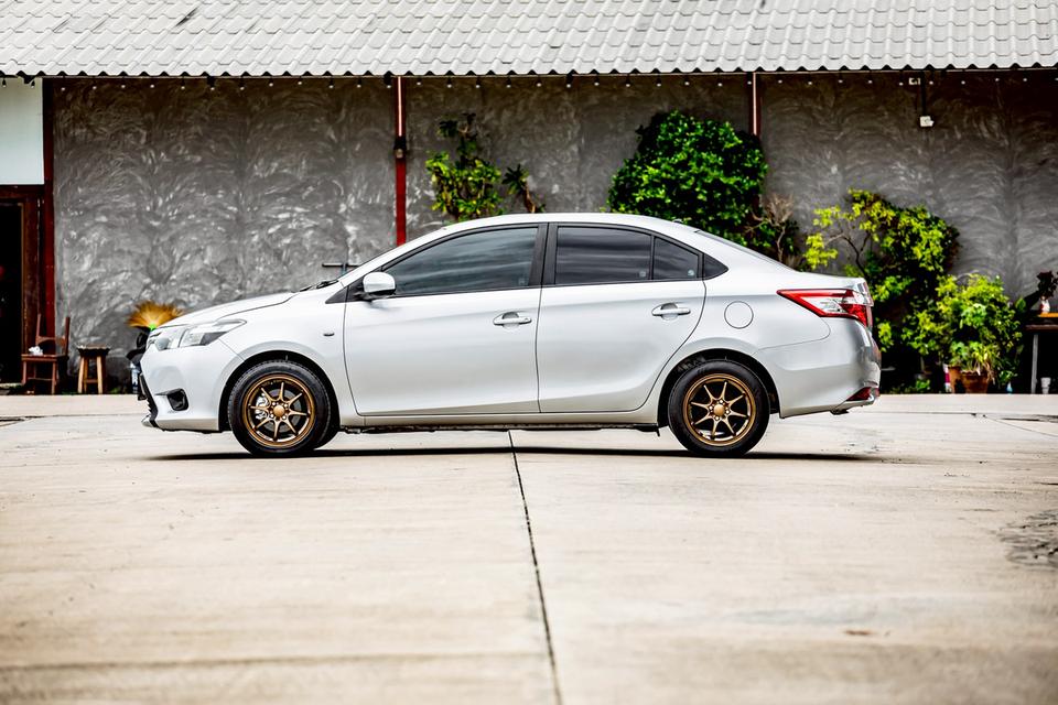 Toyota Vios 1.5J ปี 2014 สีเทา 10