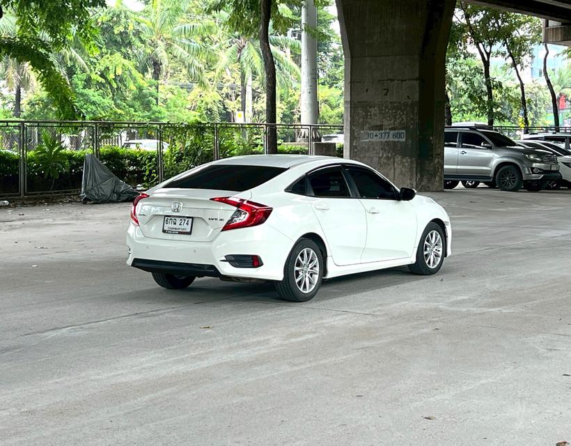 ขายรถ Honda Civic FC 1.8 ปี 2017 สีขาว เกียร์ออโต้