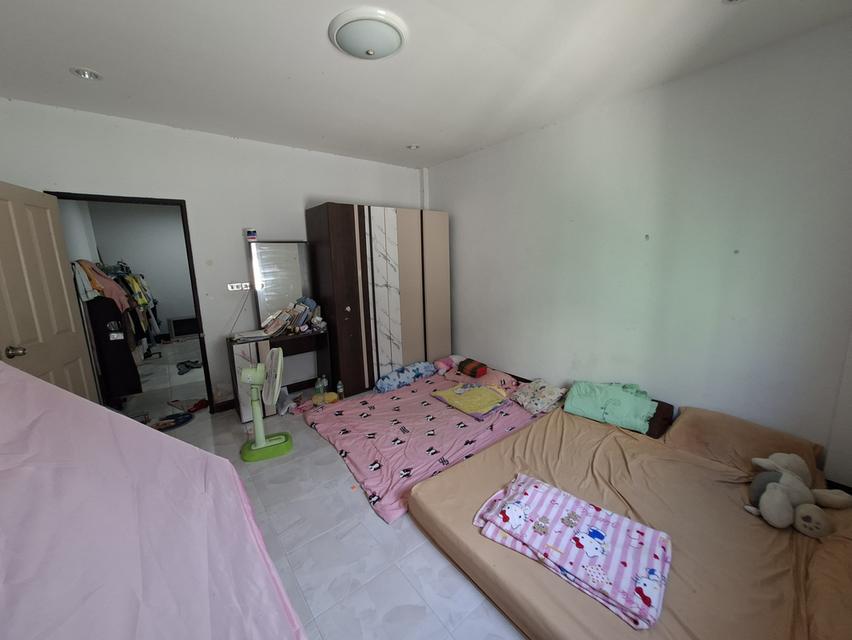 บ้านทาวน์โฮม 2 ชั้น 2 ห้องนอน 2 ห้องน้ำ 15