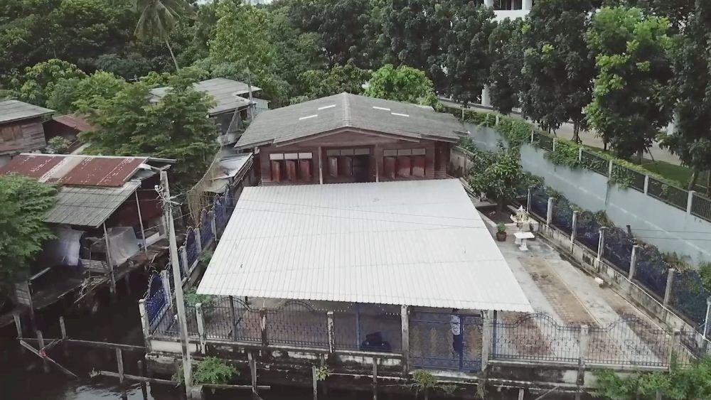 ขายบ้านพร้อมที่ดิน บ้านไม้เรือนไทย 3 ห้องนอน ติดคลองบางขุนเทียน ทำเลดี ใกล้ BTS วุฒากาศ 150 ม. 16