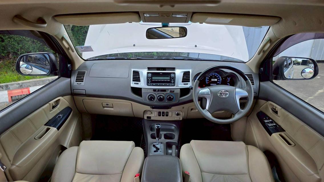 TOYOTA FORTUNER, 2.5 G ปี 2013 โฉม ปี11-15 17