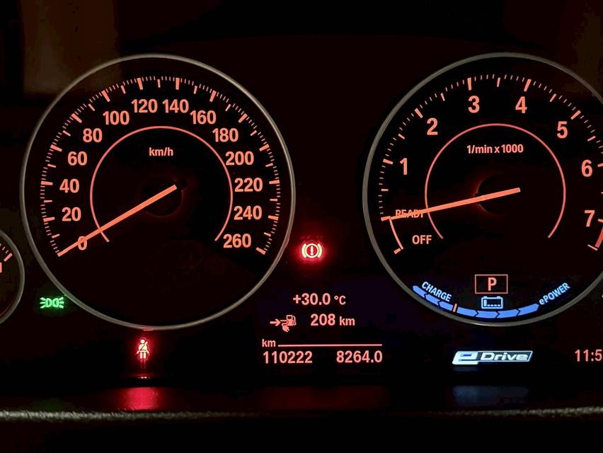 BMW 330e M-sport(F30)LCI ปี 2017 12