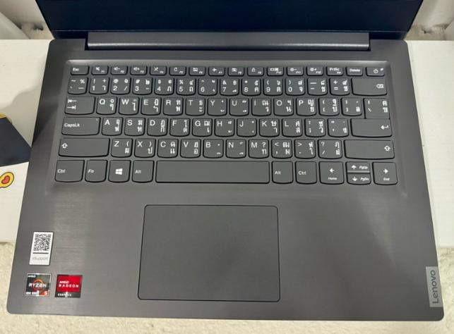 Notebook Lenovo V14-ARE 4