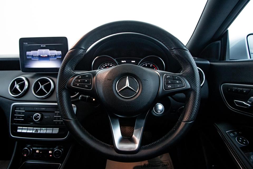 รหัสรถ 1C927 CLA-CLASS 1.6 URBAN 2020 6
