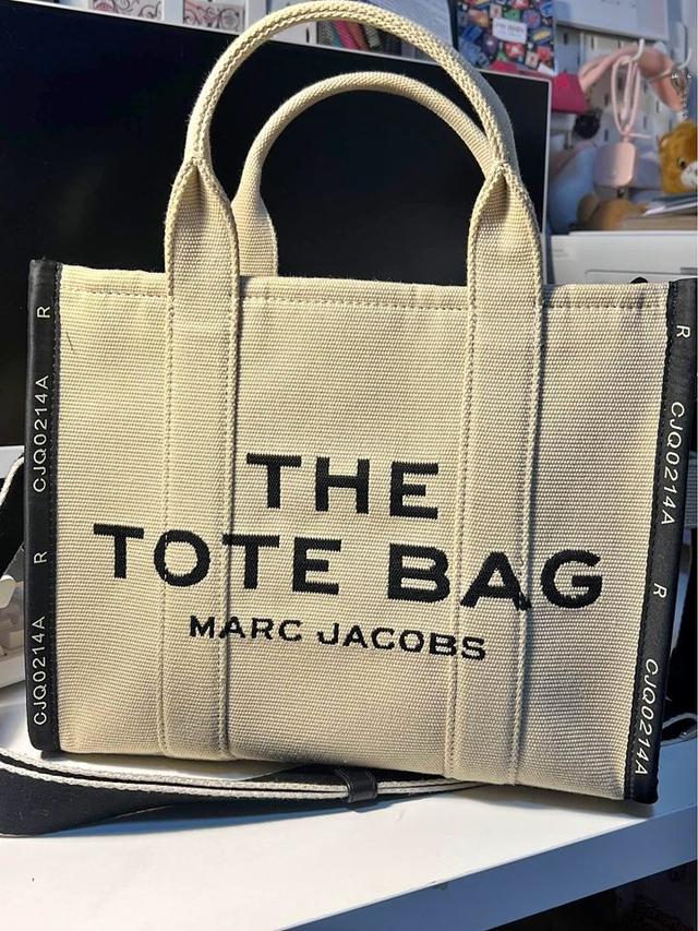 ส่งต่อ Tote Bag MARC JACOBS 1