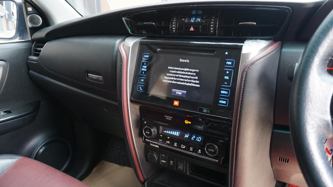 Toyota fortuner TRD Sportivo 2016 รูปที่ 12