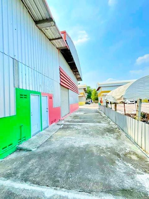 ใกล้เดอะมอลล์บางแค 900 ม. เทอดไท ซอยบางแค โกดังให้เช่าพร้อมออฟิศ 1 นอน 1 น้ำ 100ตร.ว. 350ตร.ม.ถนนกาญจนาภิเษ 6