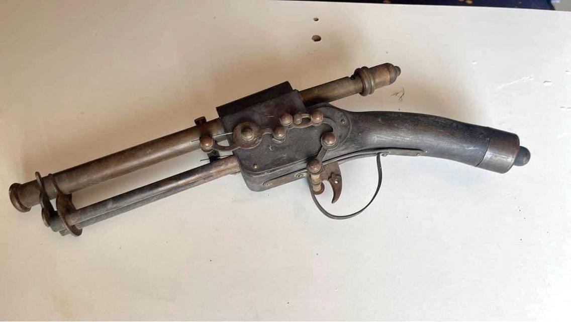 โมเดลปืนสปริงทองเหลือง ปืนทองเหลืองโบราณ ปืนโจรสลัด เสมือนจริง แถมลูกดอก รูปที่ 2