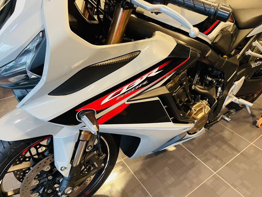 Cbr650r/2021 13