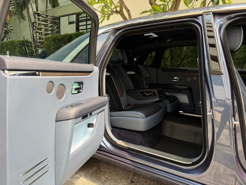 📢 Rolls-Royce Ghost  Extended ปี 2025 - Ultra Luxury Sedan รูปที่ 9