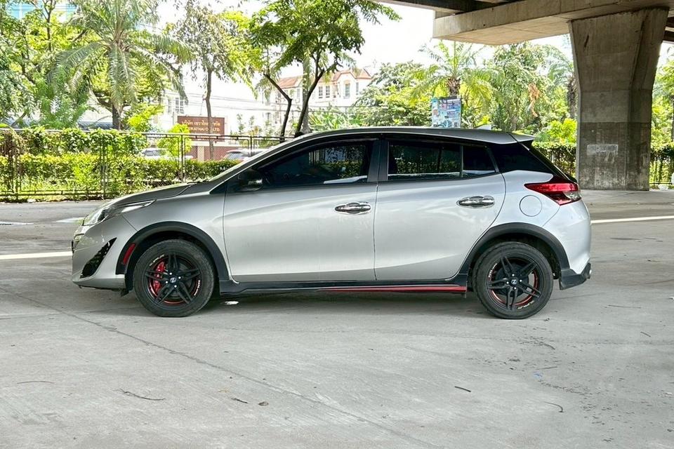 Toyota Yaris 1.2 High Hatchback AT ปี 2020 8