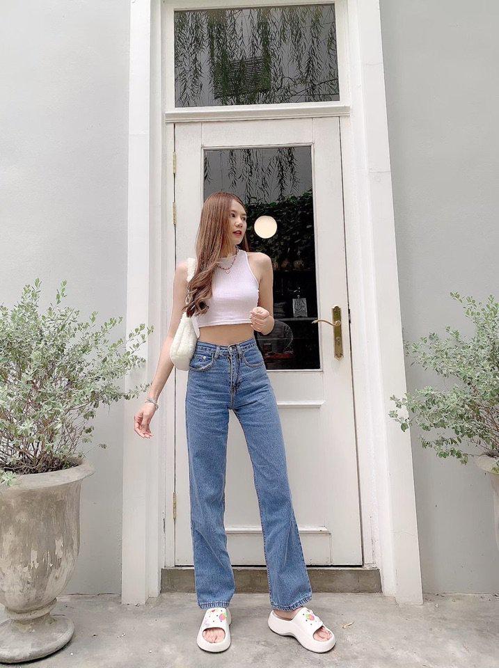 ยีนส์ทรงขากระบอก
