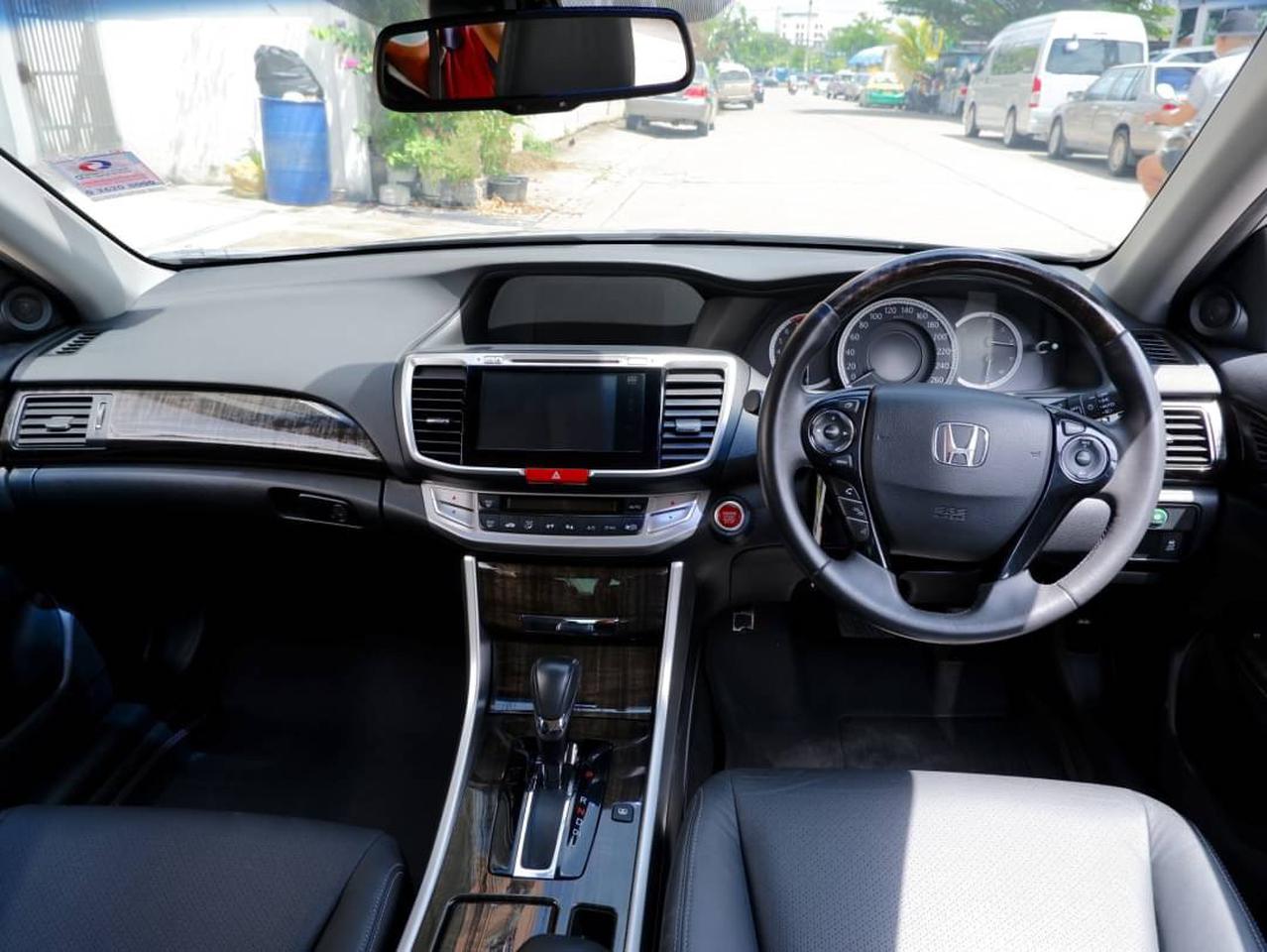 Honda Accord 2.0EL i-VTEC ปี 2016 เกียร์ AT สีบรอนซ์เงิน  ✔️ ไมล์แท้ 113,xxx กม. รูปที่ 6