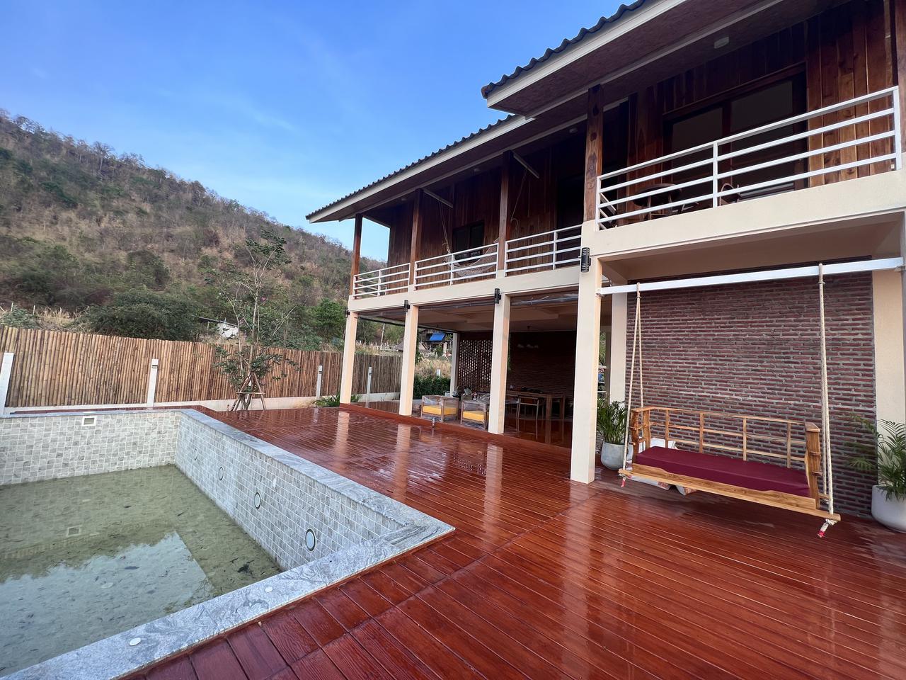 ขายบ้านใหม่ พร้อมที่ดิน วิวภูเขาพร้อมสระว่ายน้ำ 